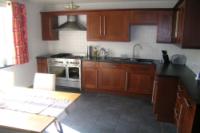 Semi-Detached House, 3 bedrooms, Freehold