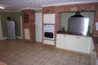 Detached House, 6 bedrooms, Freehold