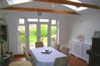 Semi-Detached House, 3 bedrooms, Freehold