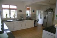 Semi-Detached House, 4 bedrooms, Freehold