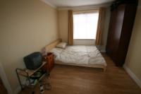 Semi-Detached House, 4 bedrooms, Freehold