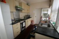 Semi-Detached House, 3 bedrooms, Freehold