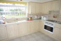 Bungalow, 2 bedrooms, Freehold
