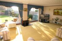 Detached House, 5 bedrooms, Freehold