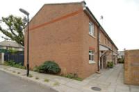 End-of-Terrace House, 3 bedrooms, Freehold