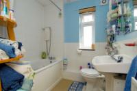 End-of-Terrace House, 3 bedrooms, Freehold