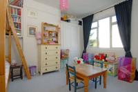 End-of-Terrace House, 4 bedrooms, Freehold