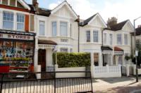 Mid-Terrace House, 3 bedrooms, Freehold