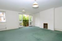Mid-Terrace House, 4 bedrooms, Freehold