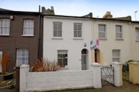 Mid-Terrace House, 3 bedrooms, Freehold