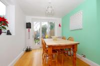 Mid-Terrace House, 3 bedrooms, Freehold