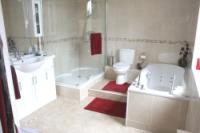 Detached House, 8 bedrooms, Freehold