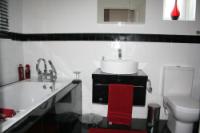 Detached House, 5 bedrooms, Freehold