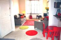 Mid-Terrace House, 3 bedrooms, Freehold