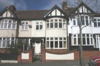 Mid-Terrace House, 5 bedrooms