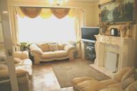 Mid-Terrace House, 3 bedrooms, Freehold