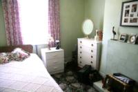 Mid-Terrace House, 3 bedrooms, Freehold