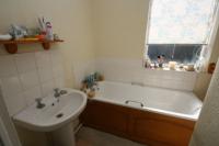 End-of-Terrace House, 3 bedrooms, Freehold