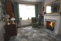 Mid-Terrace House, 4 bedrooms, Freehold