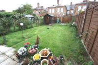 Mid-Terrace House, 4 bedrooms, Freehold