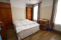 Mid-Terrace House, 3 bedrooms, Freehold