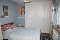 Mid-Terrace House, 2 bedrooms, Freehold