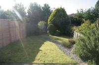 Mid-Terrace House, 2 bedrooms, Freehold