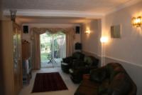 End-of-Terrace House, 3 bedrooms, Freehold