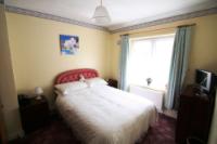 End-of-Terrace House, 3 bedrooms, Freehold
