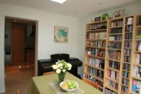 End-of-Terrace House, 3 bedrooms, Freehold