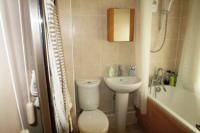 End-of-Terrace House, 3 bedrooms, Freehold