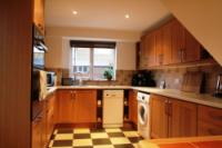 Semi-Detached House, 3 bedrooms, Freehold