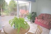 Semi-Detached House, 5 bedrooms, Freehold