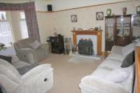 Semi-Detached House, 5 bedrooms, Freehold