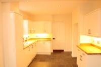Semi-Detached House, 4 bedrooms, Freehold