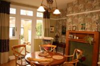 Semi-Detached House, 3 bedrooms, Freehold