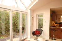 Semi-Detached House, 3 bedrooms, Freehold