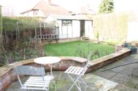 Semi-Detached House, 3 bedrooms, Freehold