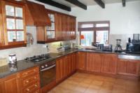 Semi-Detached House, 4 bedrooms, Freehold