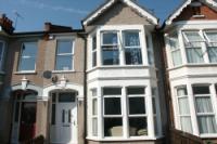 Mid-Terrace House, 4 bedrooms