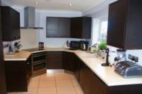 Semi-Detached House, 4 bedrooms