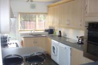 Semi-Detached House, 4 bedrooms, Freehold