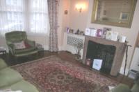 Mid-Terrace House, 4 bedrooms, Freehold