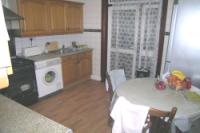 Mid-Terrace House, 3 bedrooms, Freehold