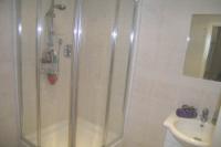 Mid-Terrace House, 3 bedrooms, Freehold