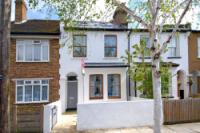Mid-Terrace House, 4 bedrooms