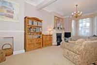 Semi-Detached House, 4 bedrooms, Freehold