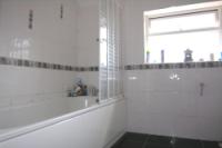 End-of-Terrace House, 3 bedrooms, Freehold