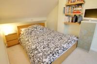 Mid-Terrace House, 3 bedrooms, Freehold