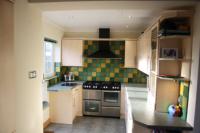 Semi-Detached House, 4 bedrooms, Freehold